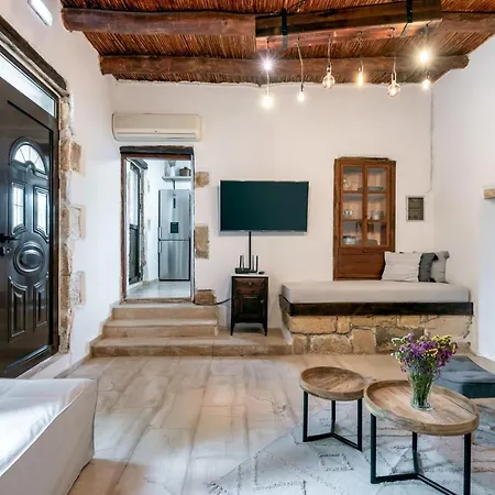 Villa Joel Living Collection - Rustic *
